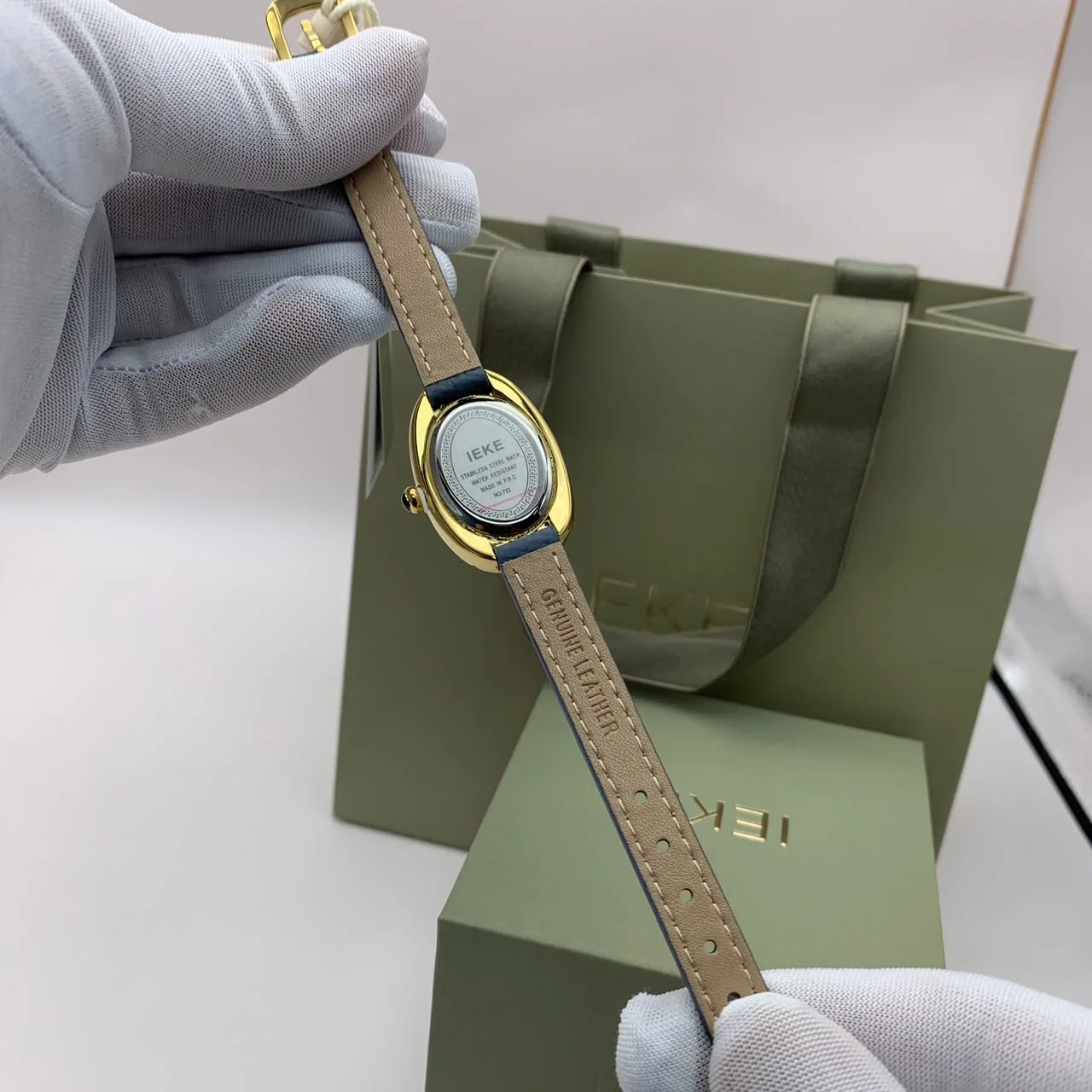 Montres Cuir IEKE