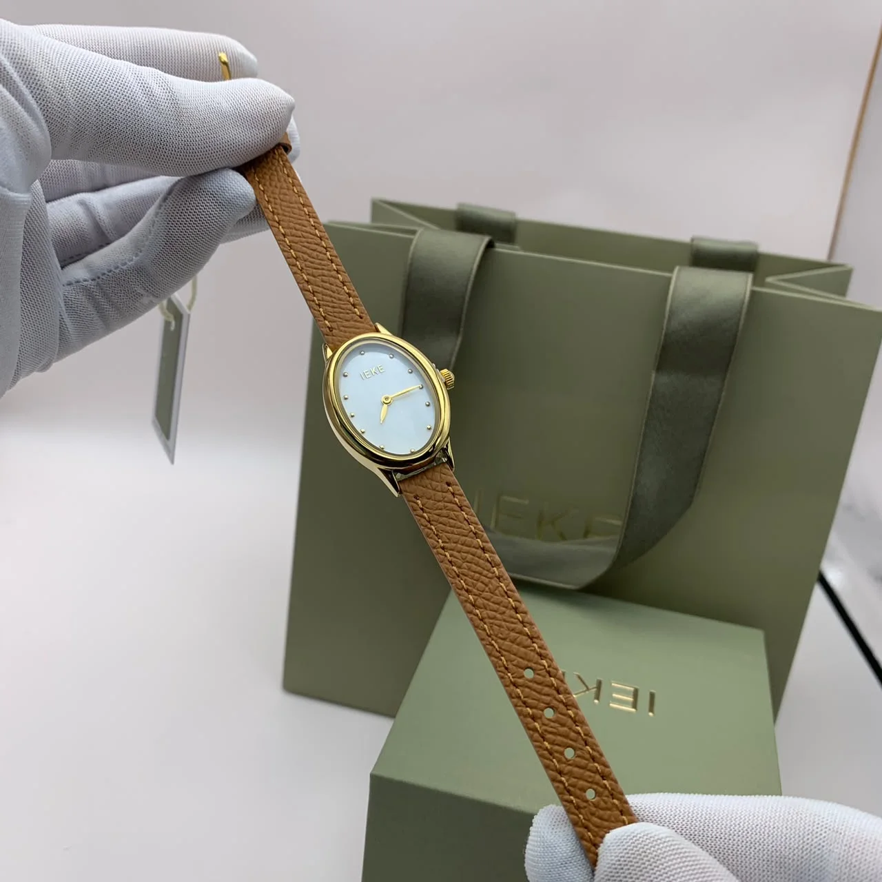 Montres Cuir IEKE