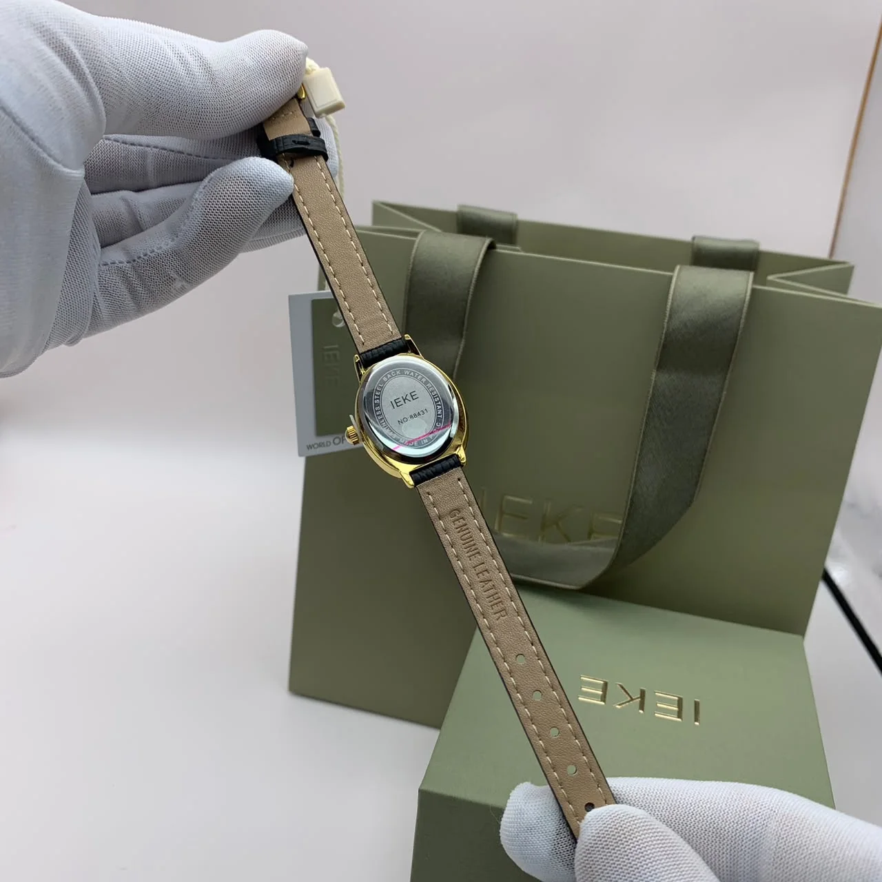 Montres Cuir IEKE