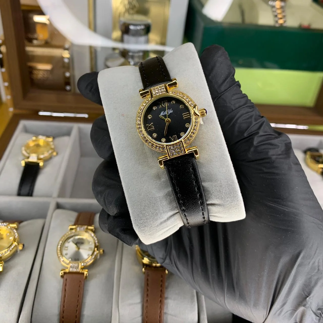 ساعة نسائية miliya جلد