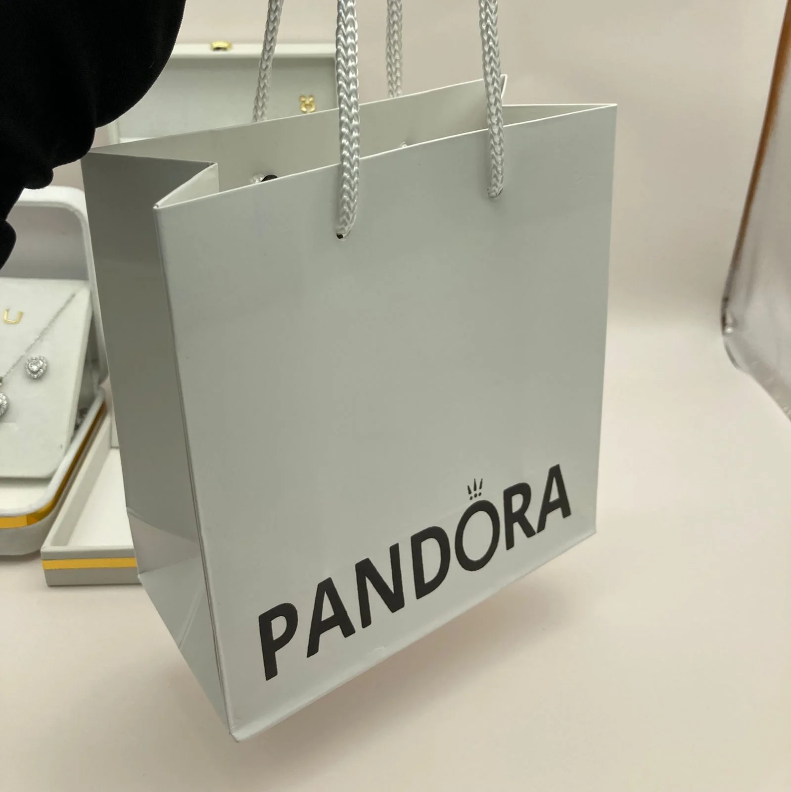 طقم نسائي أنيق🤍🎁✨