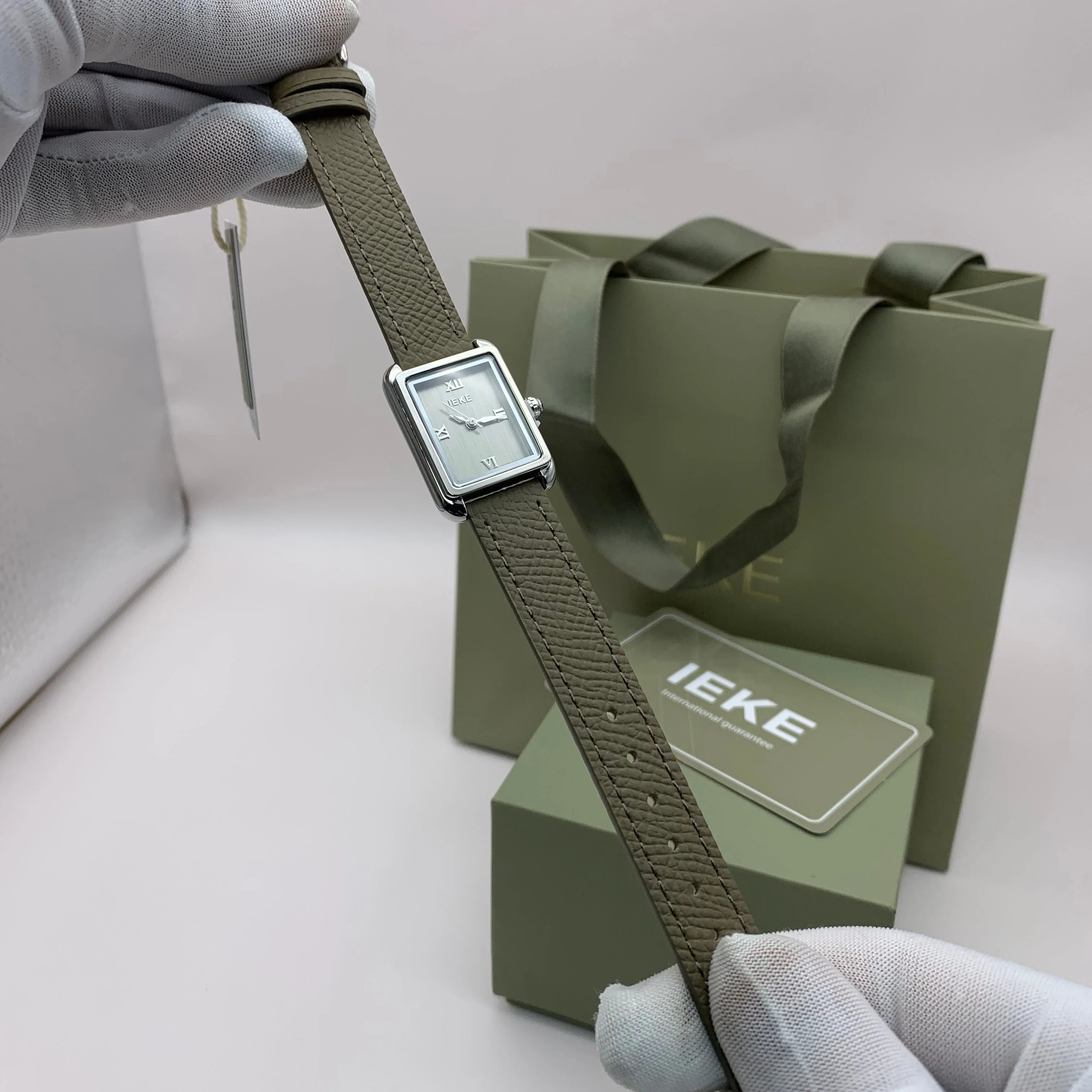 Montres Cuir IEKE