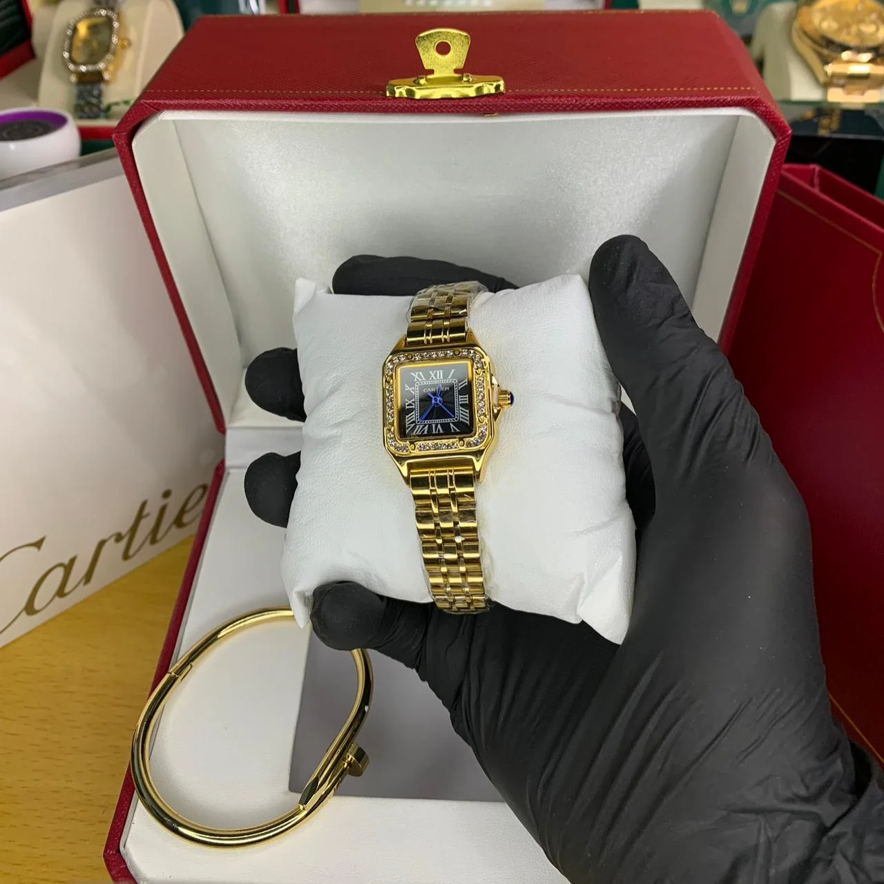 CARTIER AVEC BOITE