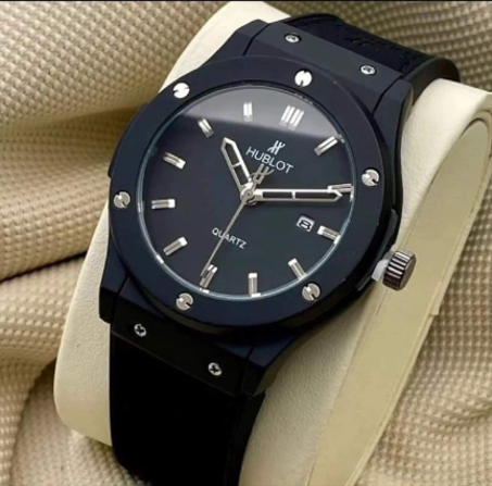 HUBLOT Quartz (التوصيل مجاني)