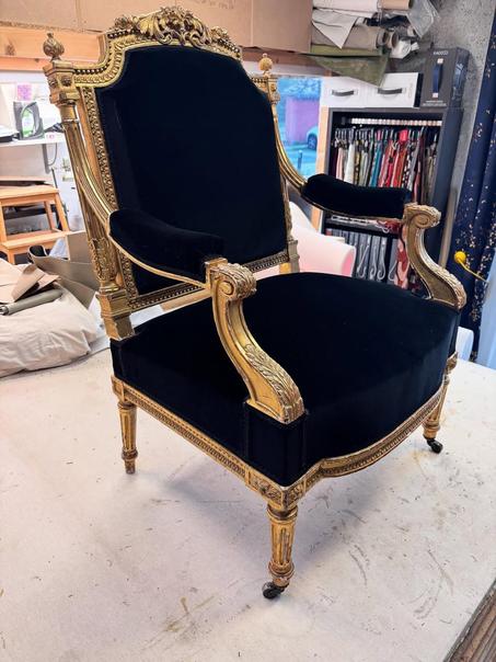 استمتع بالراحة والفخامة مع كانابي ستايل المصنوع خصيصًا لك