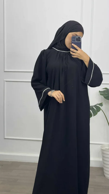 اخر إطلالة للعباءة