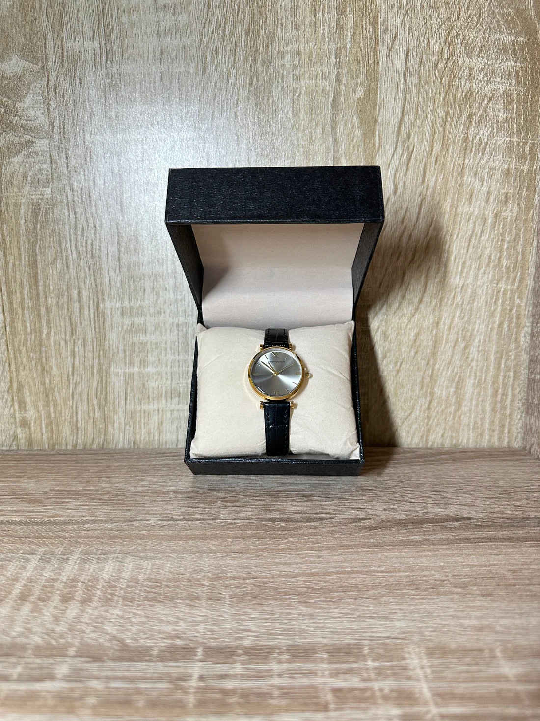 EMPORIO ARMANI CUIR FEMMES