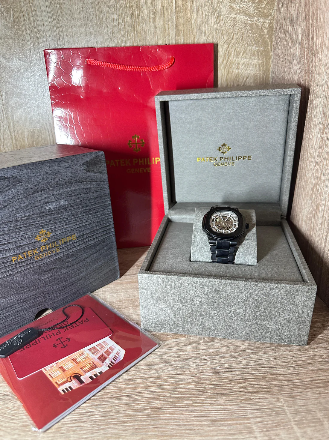 PATEK PHILIPPE ACIER AUTOMATIC COFFRET