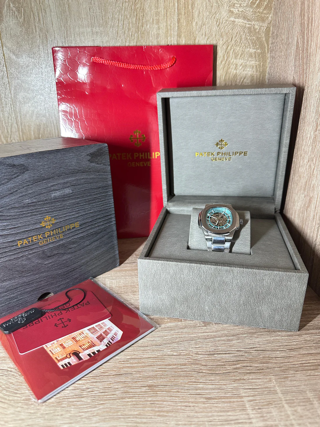 PATEK PHILIPPE ACIER AUTOMATIC COFFRET