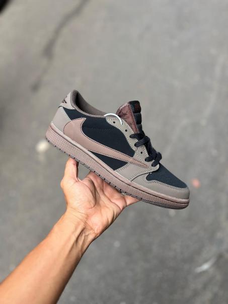 Travis Scott x Air Jordan 1 Low OG SP
