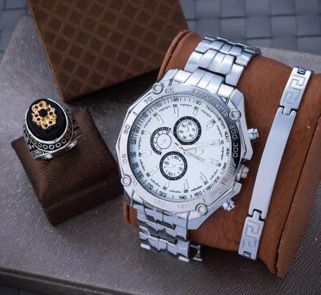 باك انيق يتكون من ساعة وسلسلة وخاتم