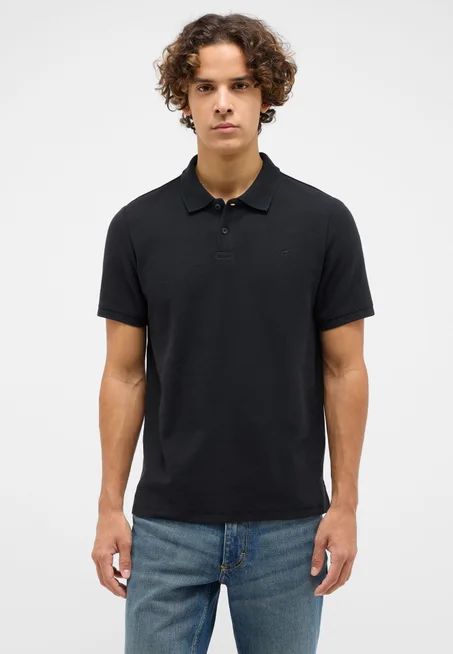 بولو رجالي  – لمسة فخامة يومية