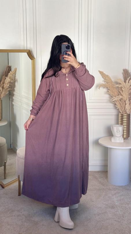 Robe ample élégante avec dégradé de couleur douce