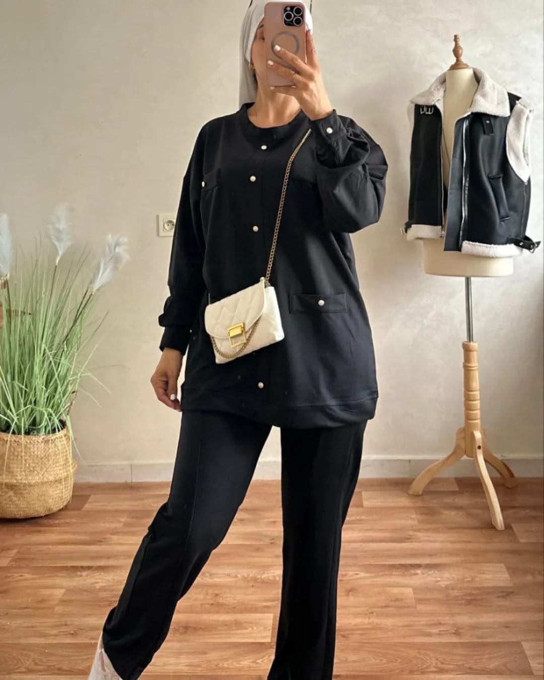 Coordonné minimaliste et élégant pour un look moderne