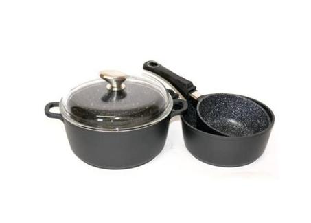 CASSEROLE ET FAITOUT