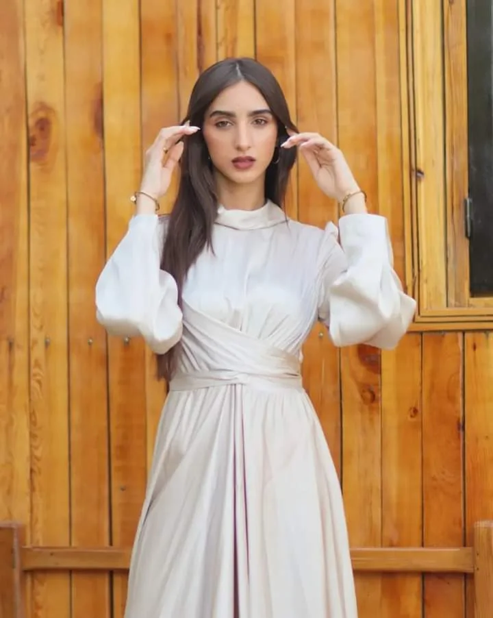 ROBES