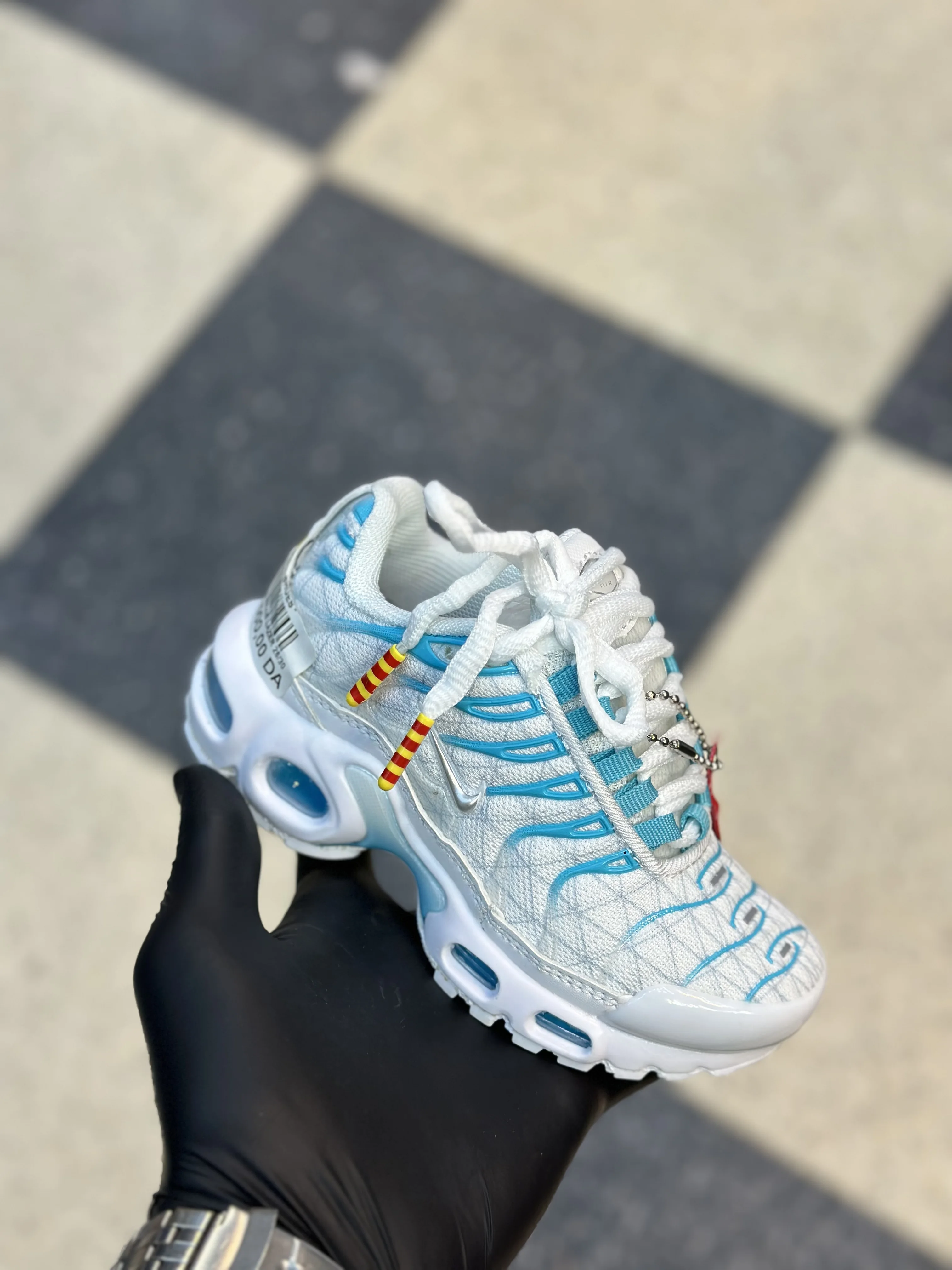 nike air max plus hydrogen blue