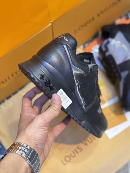 ✅Louis Vuitton Run Away 🇮🇹New Collection✅💎