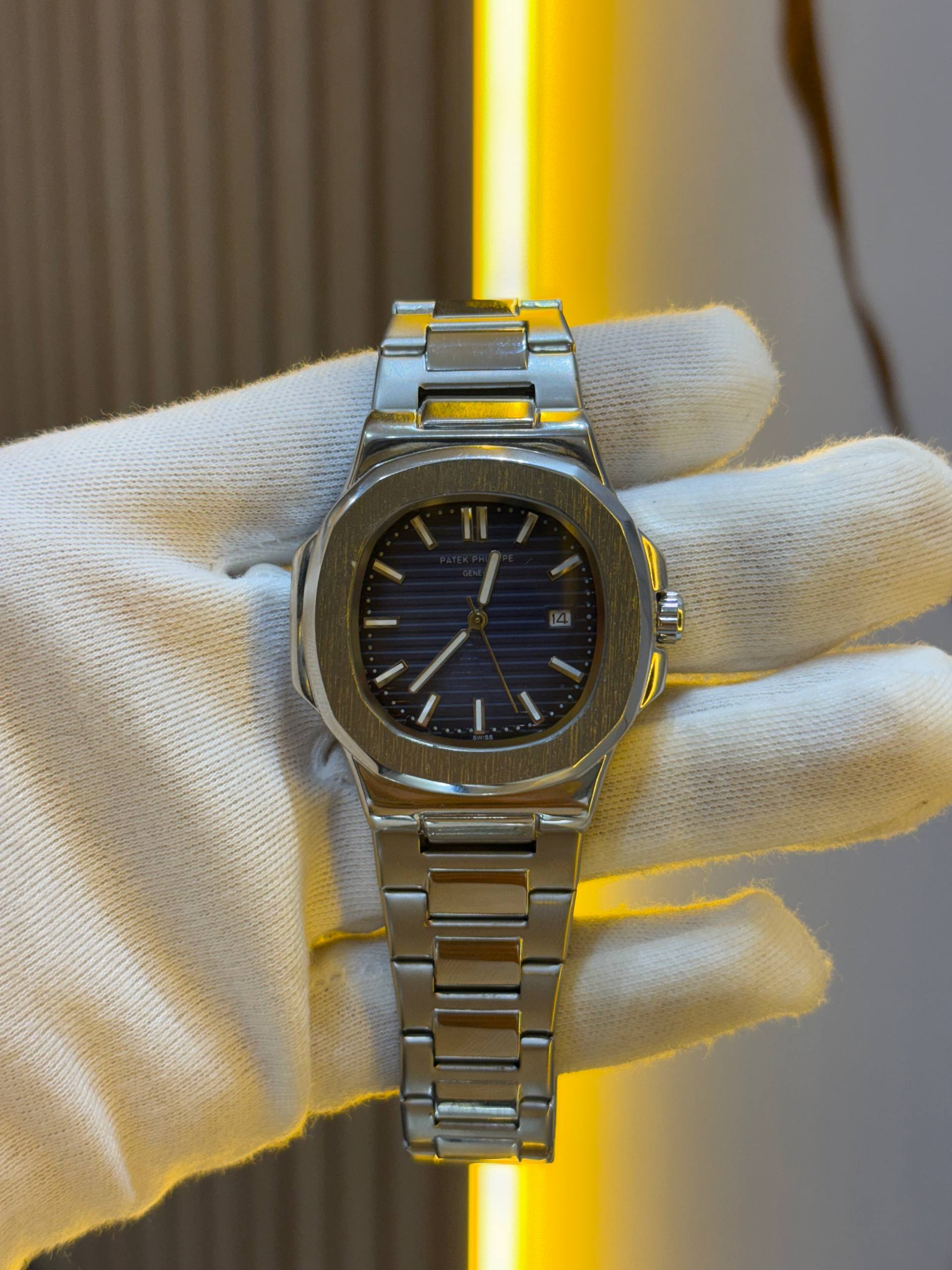 PATEK PHELLIPE nautilus