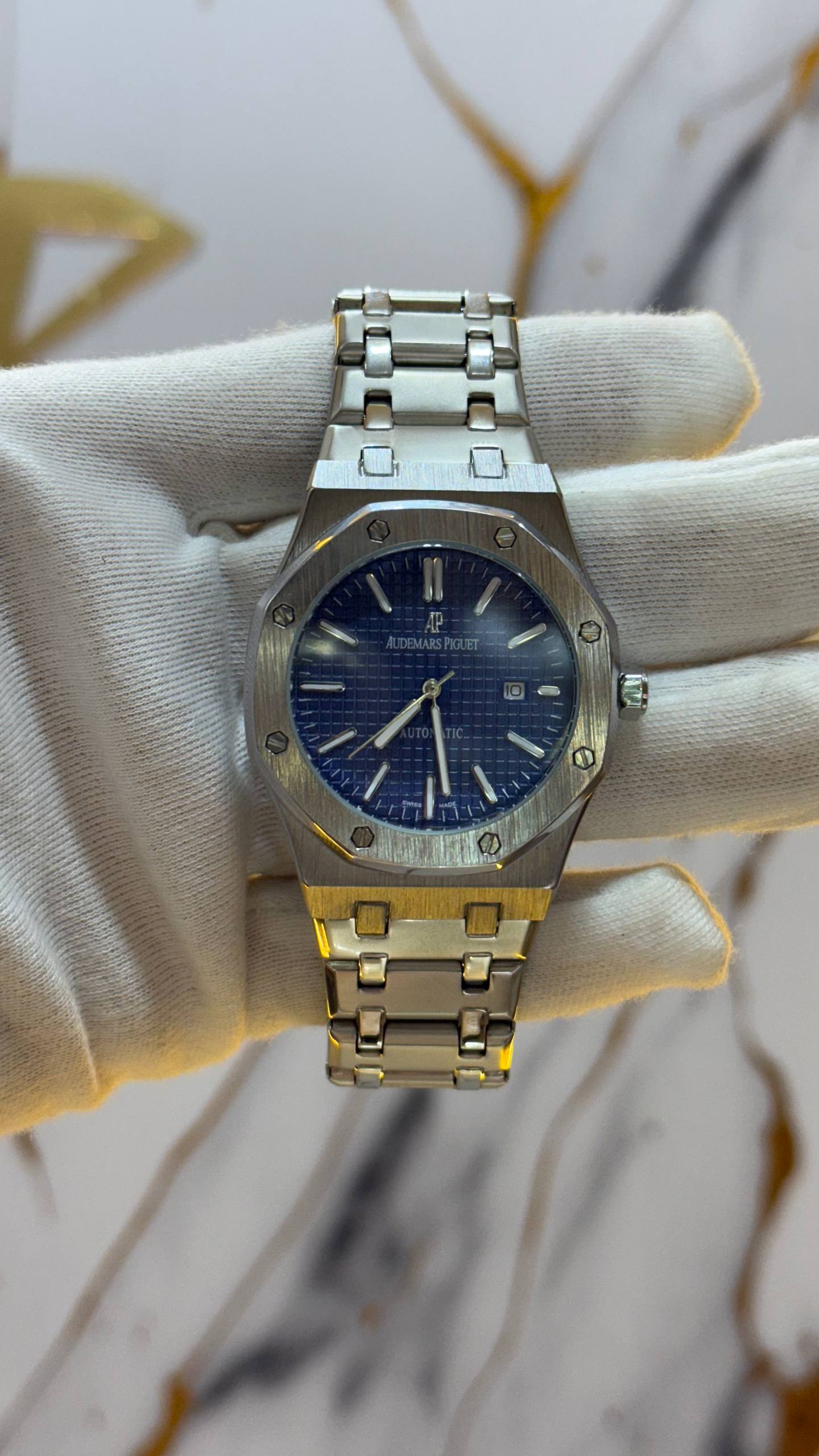 AP-AUDEMARS PIGUET