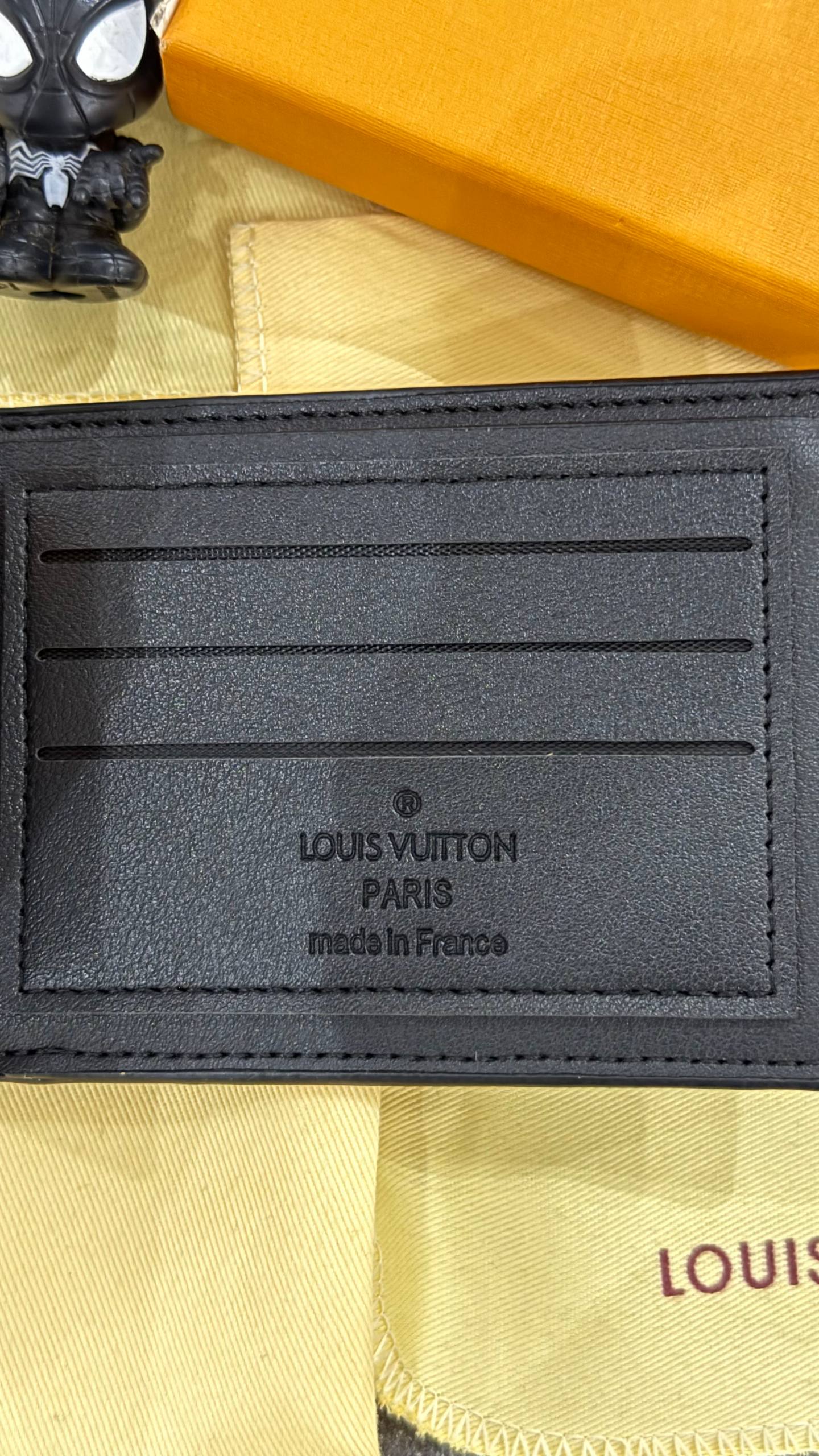 PORTE MONNAIE LOUIS VUITTON MONOGRAMME BLACK