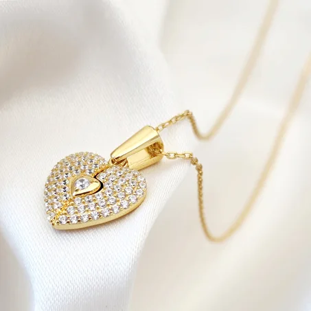 Golden Heart Sparkle Necklace