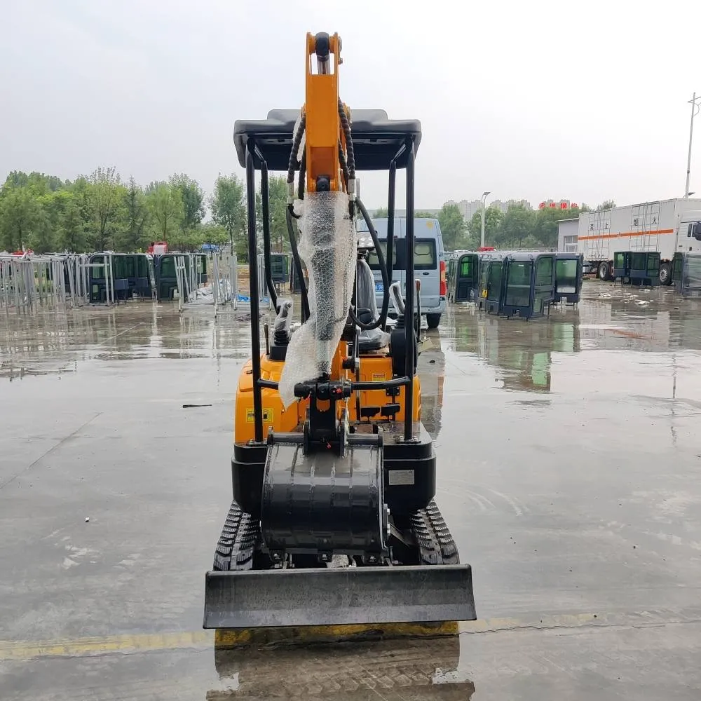 TYPHON TERROR XVIII Mini Excavator – 4000lbs EPA Certified USA KUBOTA D902 engine