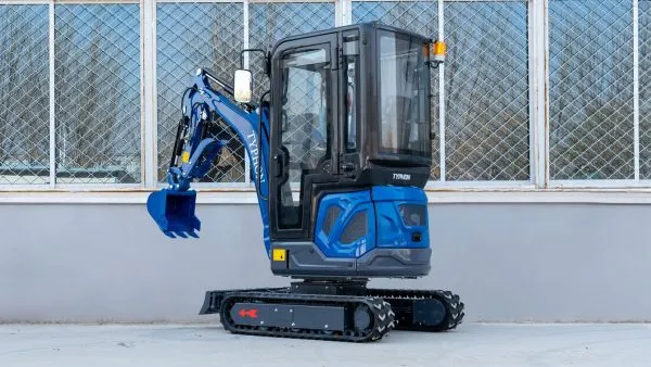 TYPHON TERROR XIX Prestige Cabin Mini Excavator 4200lbs 20.4 HP Kubota D902 with Boom Swing, Retractable Tracks
