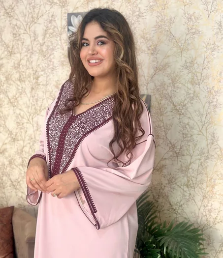 قفطان مغربي فاخر للأعياد والمناسباتوردي فاتح