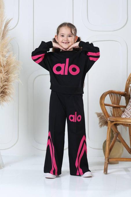 طقم رياضي للبنات