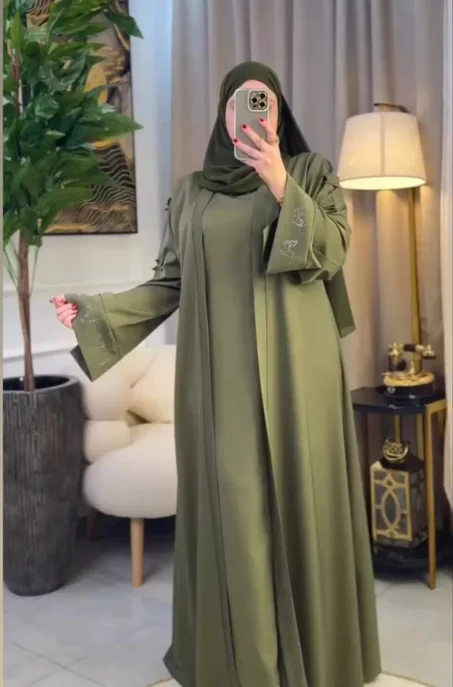 عباية قطعتين فراشة