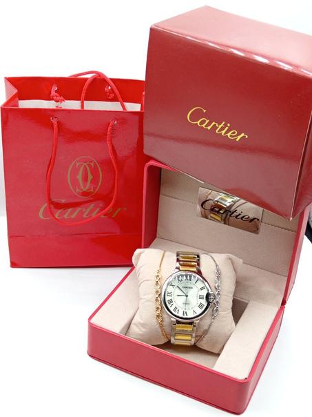 ساعة cartier  لنساء