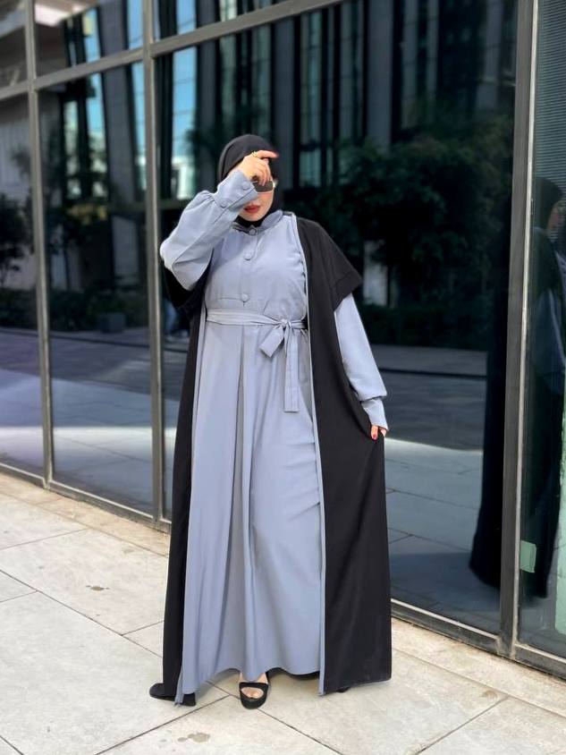 عباية اربع قطع ثوب كريب حرير
