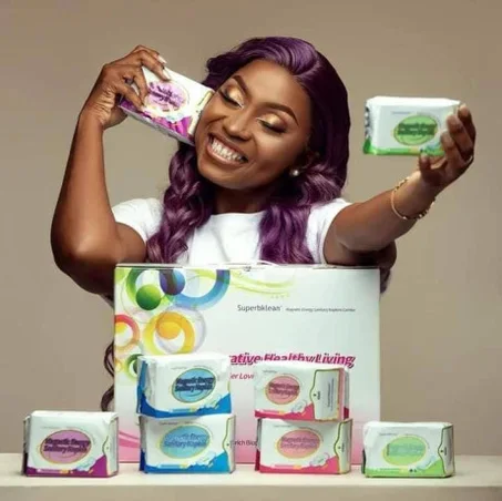 SERVIETTE HYGIÉNIQUE LONGRICH Superbklean