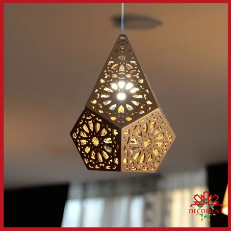 Lustre Riad en bois – Élégance artisanale au style Traditionnel Marocain