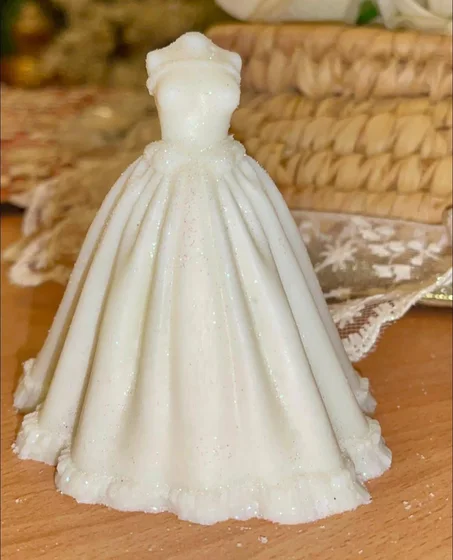 Dress Candle