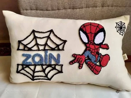 مخدة "سبايدرمان" مخصصة بالاسم | Coussin Spider-Man