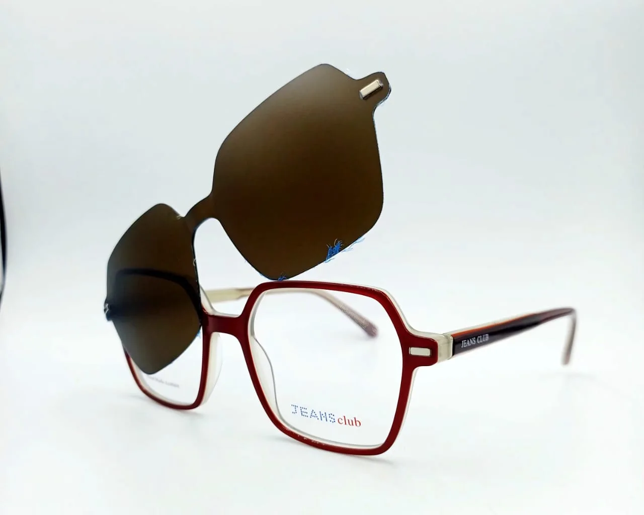 Monture clip‑on Rouge Rectangulaire