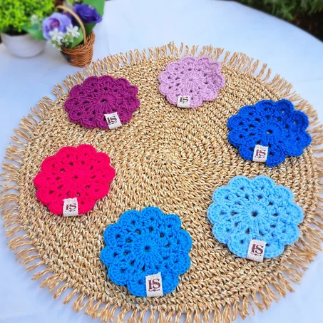 Handmade Multicolores 🌈✨️crochet flower casters for cosy moments