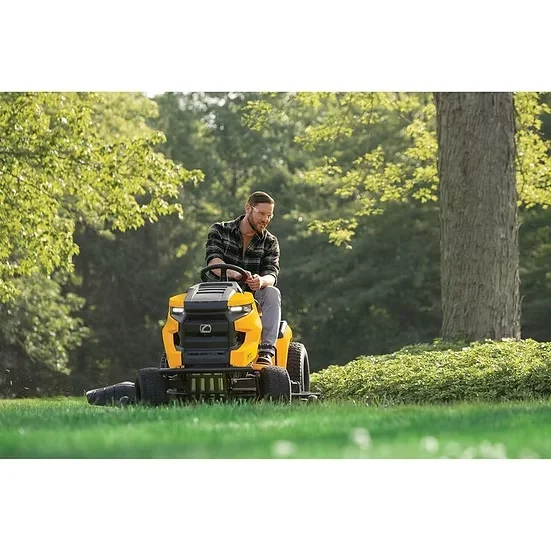 Cub Cadet Enduro Series XT1 ST54