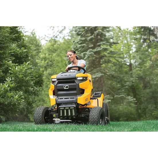 Cub Cadet Enduro Series XT1 LT42