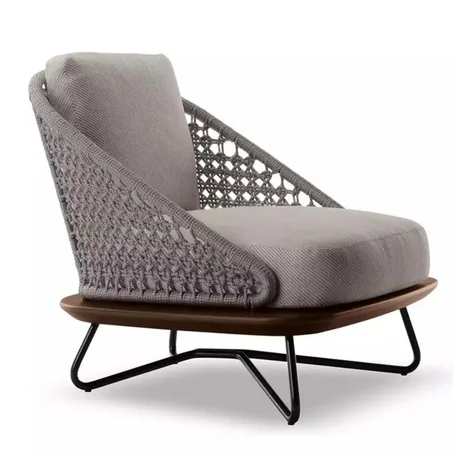 المنزل والحديقة