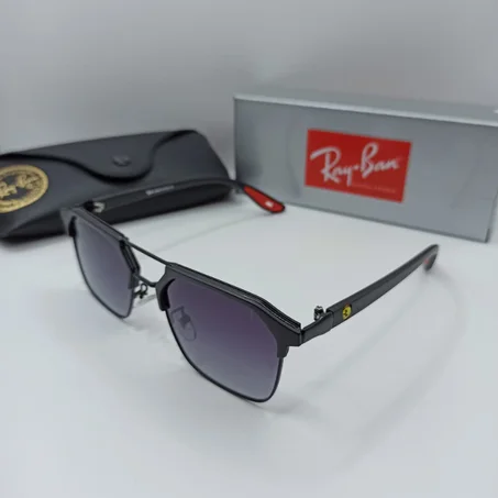 اختار الفخامة… اختار Ray-Ban Ferrari