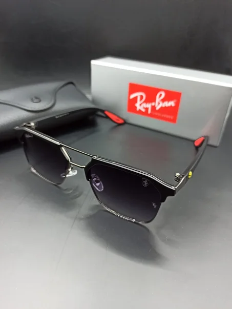 اختار الفخامة… اختار Ray-Ban Ferrari