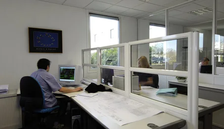 Les cloisons modulaires mi-hauteur