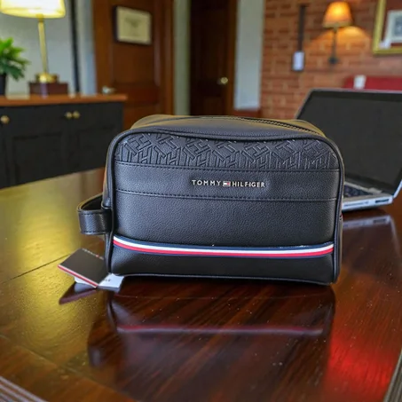 هاند تومي هيلفيغر - Tommy Hilfiger