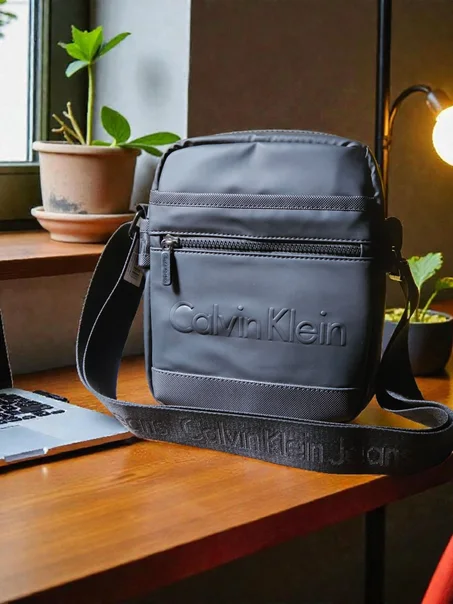 كروس Calvin klein 01