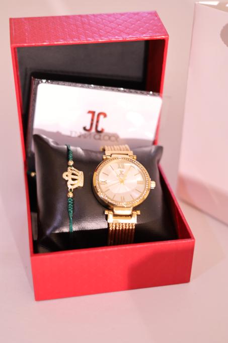 jenna gold innoxidable avec bracelet acier lux .✨ ساعة جينا كلوك النسائية