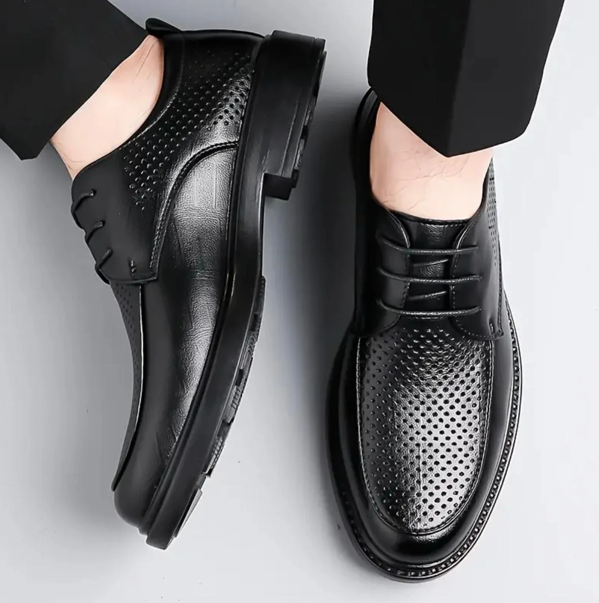Chaussures  perforées – Élégance & Confort 100% Cuir