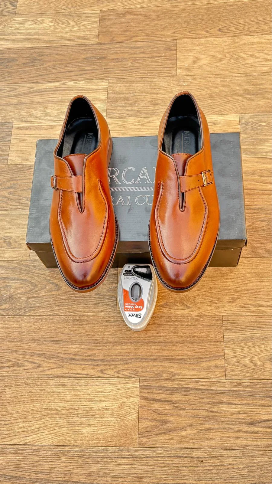 M03 chaussures Cuir Marron